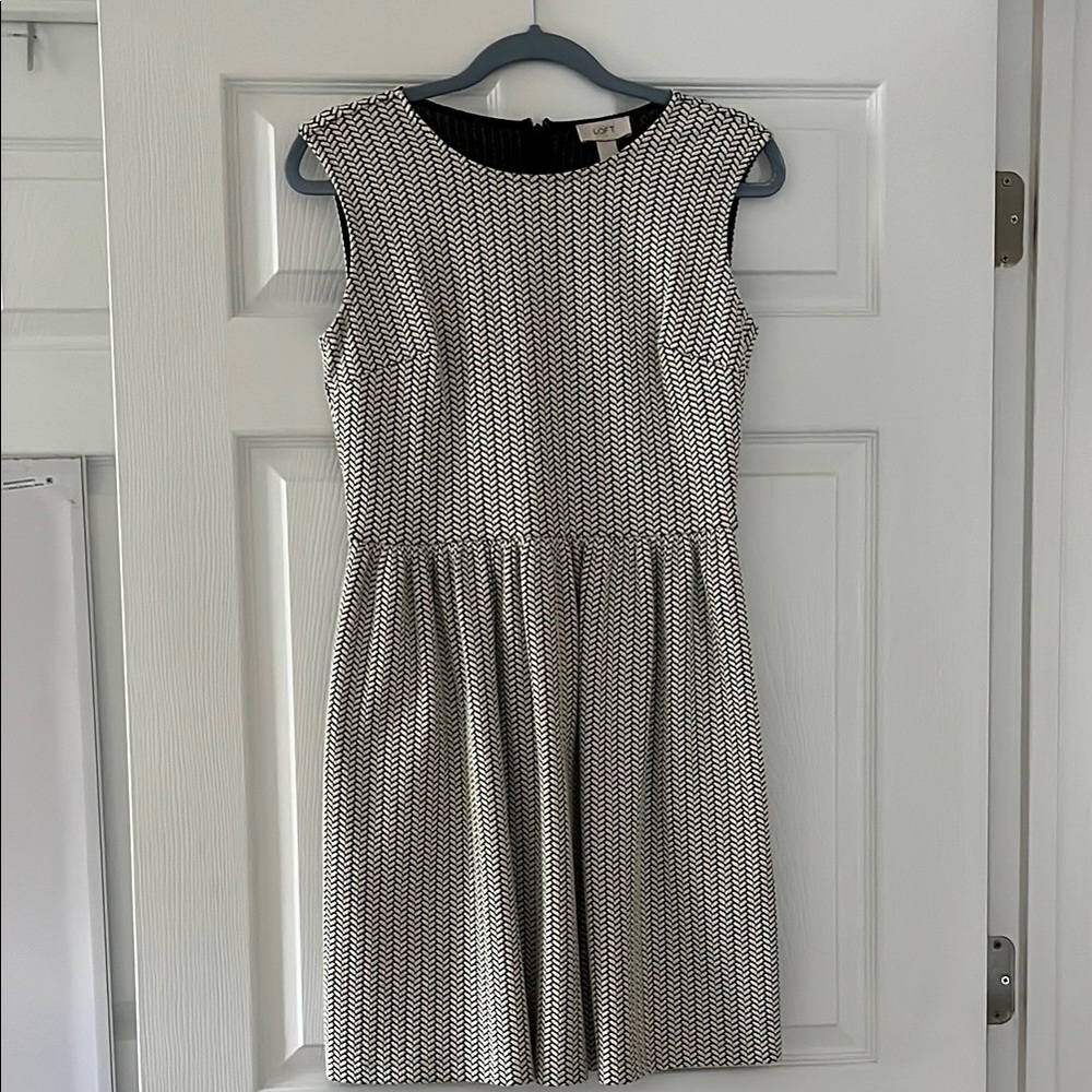 LOFT Black and White Ribbed Sheath Mini Dress
